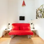 Sabelli Nightlife Apartment-La Sapienza-Termini Station