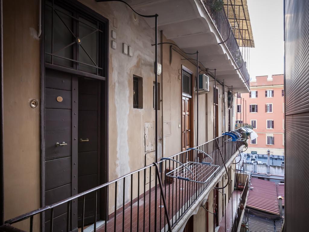 Sabelli Nightlife Apartment-la Sapienza-termini Station Apartment